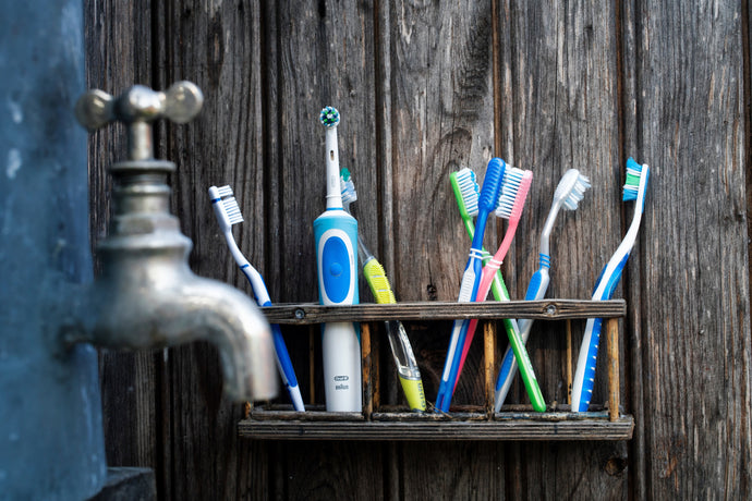 La verità nascosta sui prodotti tradizionali per l'igiene orale